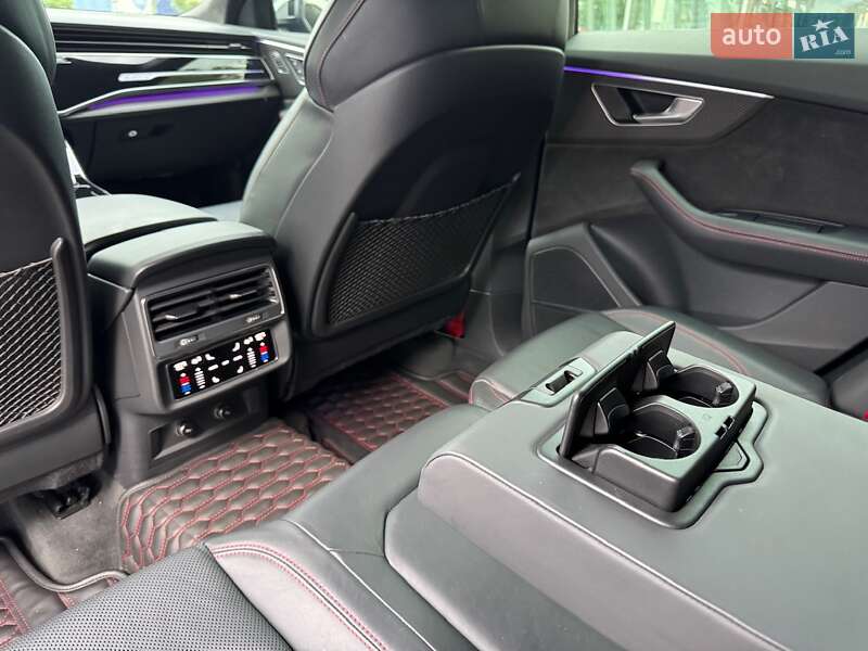 Внедорожник / Кроссовер Audi RS Q8 2021 в Киеве
