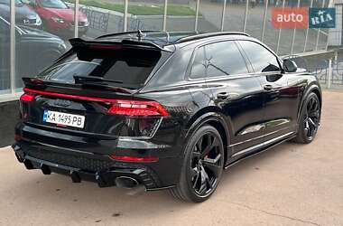 Внедорожник / Кроссовер Audi RS Q8 2023 в 