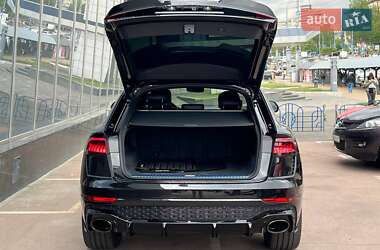 Внедорожник / Кроссовер Audi RS Q8 2023 в 
