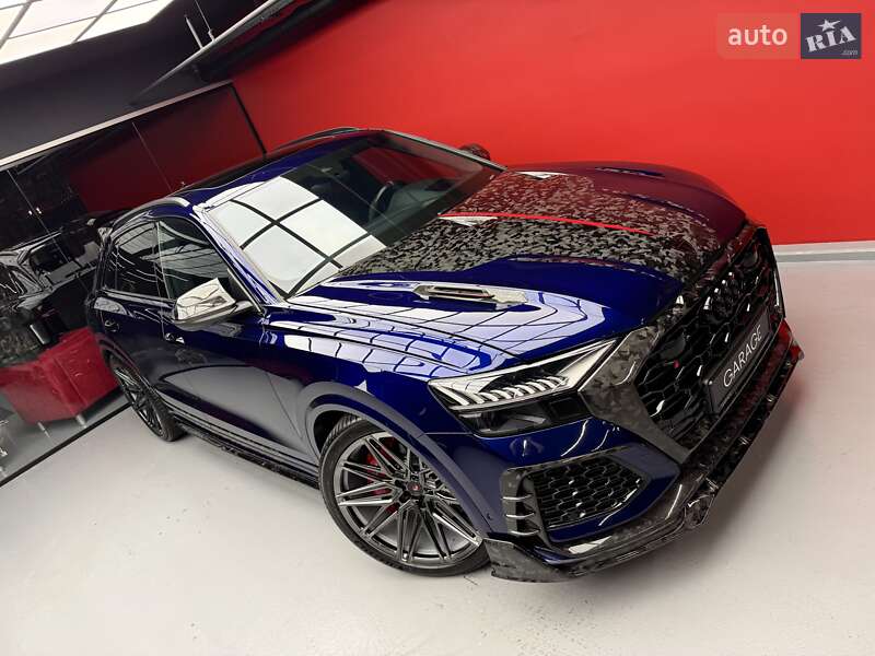 Внедорожник / Кроссовер Audi RS Q8 2020 в Киеве