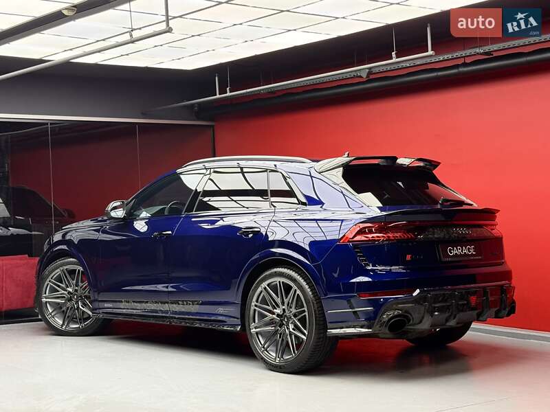 Внедорожник / Кроссовер Audi RS Q8 2020 в Киеве