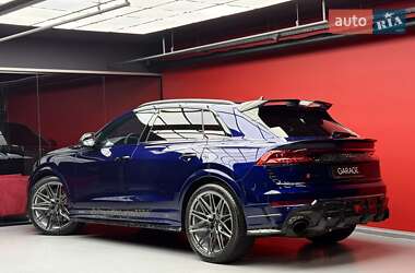 Внедорожник / Кроссовер Audi RS Q8 2020 в 