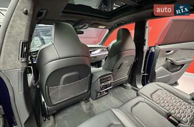 Внедорожник / Кроссовер Audi RS Q8 2020 в 