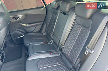 Внедорожник / Кроссовер Audi RS Q8 2020 в 