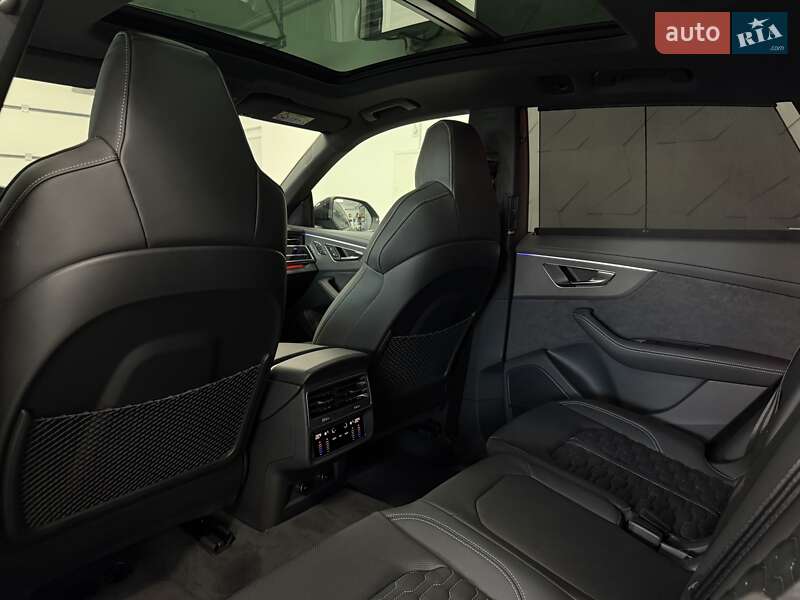 Позашляховик / Кросовер Audi RS Q8 2023 в Тернополі