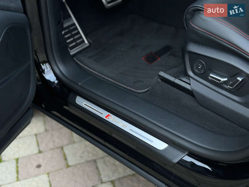 Внедорожник / Кроссовер Audi RS Q8 2023 в Ровно