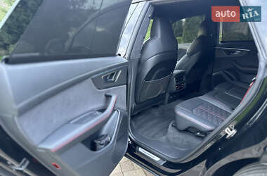 Внедорожник / Кроссовер Audi RS Q8 2023 в 