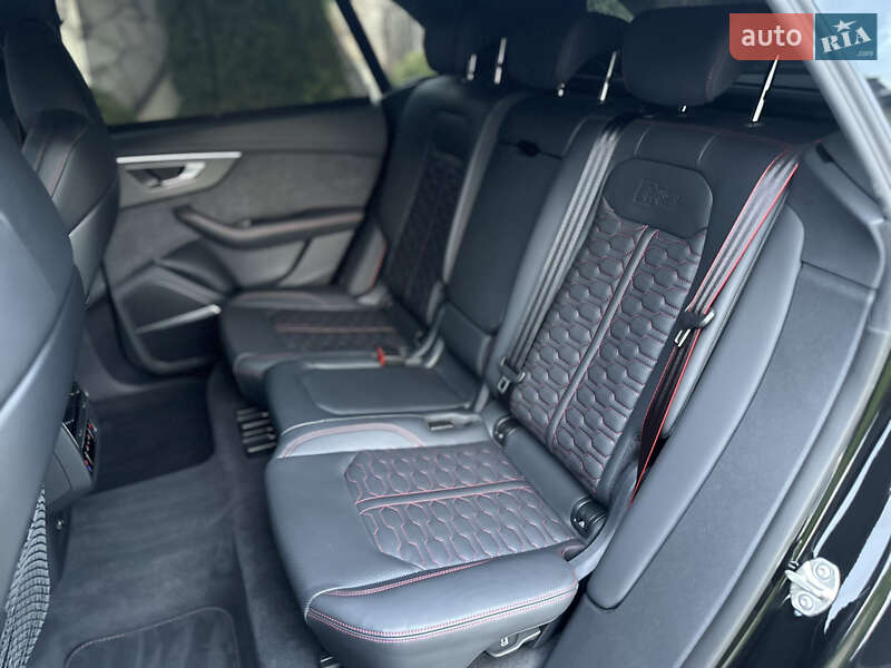 Внедорожник / Кроссовер Audi RS Q8 2023 в Ровно