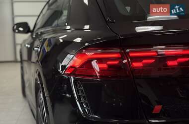 Внедорожник / Кроссовер Audi RS Q8 2025 в 