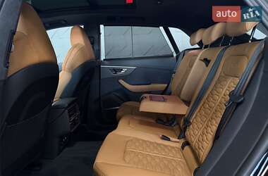 Внедорожник / Кроссовер Audi RS Q8 2025 в 