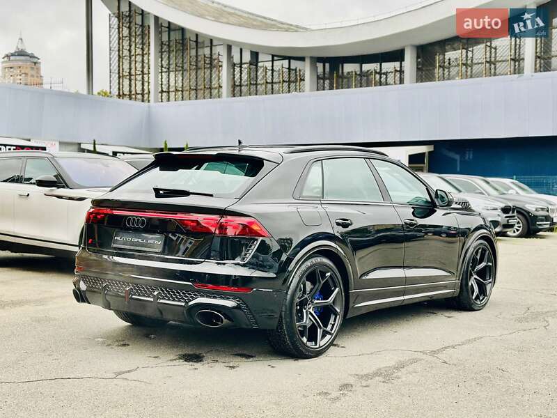 Позашляховик / Кросовер Audi RS Q8 2025 в Києві