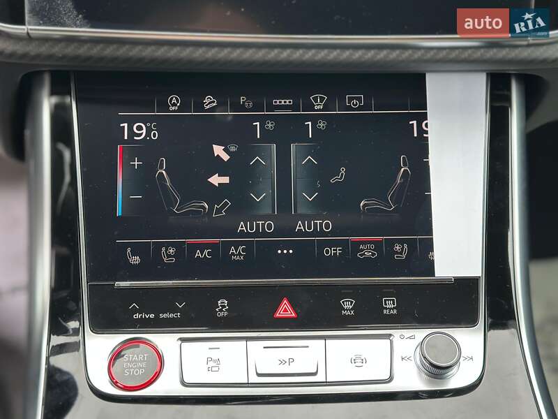 Позашляховик / Кросовер Audi RS Q8 2025 в Києві