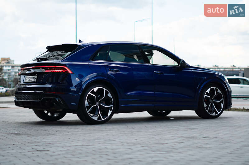 Внедорожник / Кроссовер Audi RS Q8 2020 в Киеве