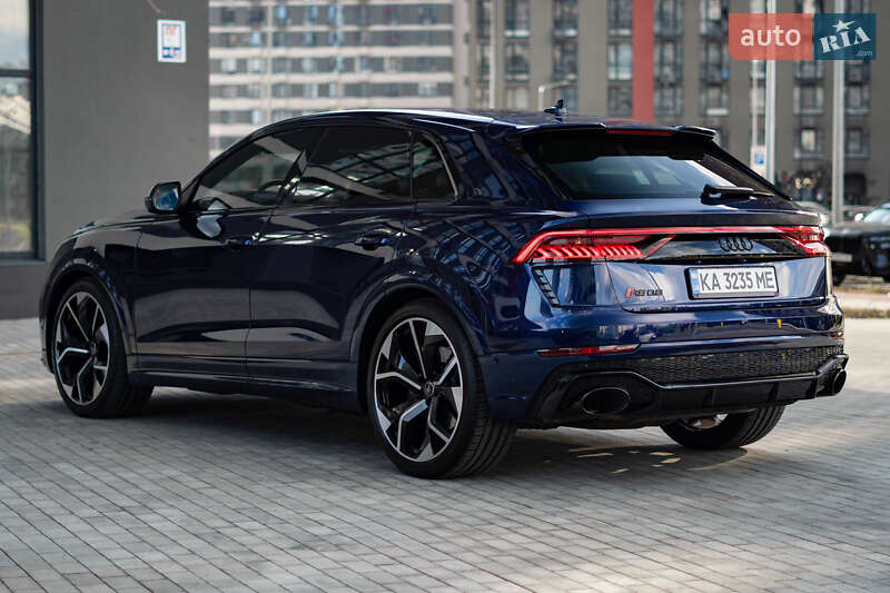 Внедорожник / Кроссовер Audi RS Q8 2020 в Киеве