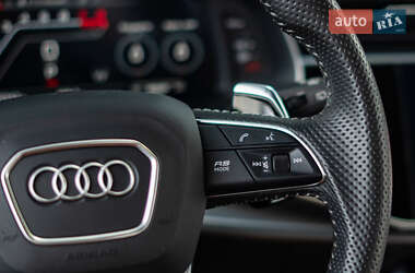 Внедорожник / Кроссовер Audi RS Q8 2020 в 