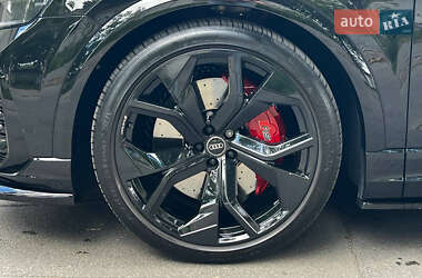 Внедорожник / Кроссовер Audi RS Q8 2023 в 
