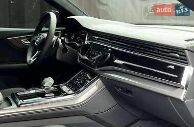 Внедорожник / Кроссовер Audi RS Q8 2023 в 
