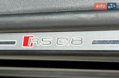 Внедорожник / Кроссовер Audi RS Q8 2020 в 