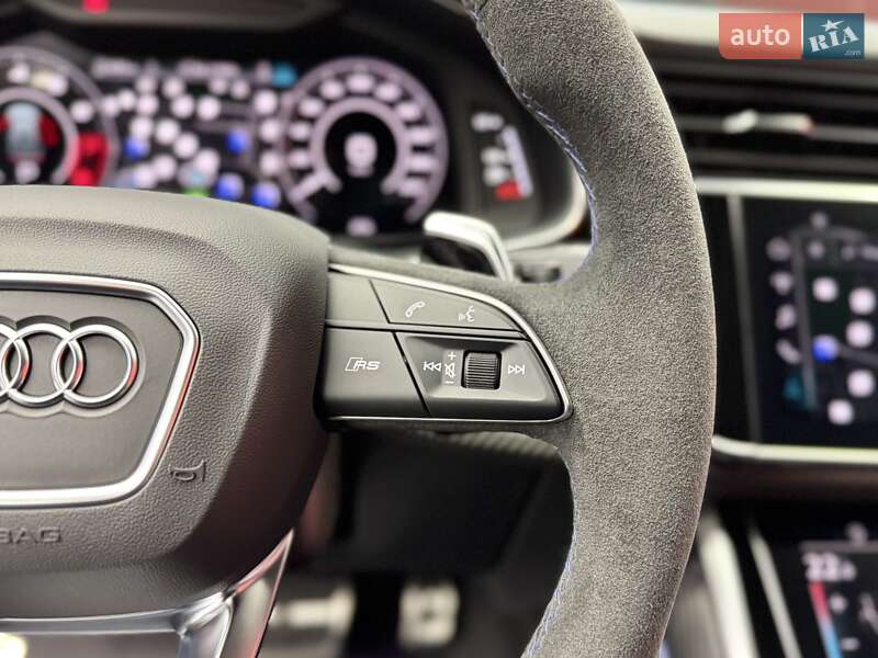 Внедорожник / Кроссовер Audi RS Q8 2025 в Киеве