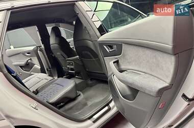 Внедорожник / Кроссовер Audi RS Q8 2025 в 