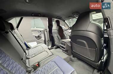 Внедорожник / Кроссовер Audi RS Q8 2025 в 