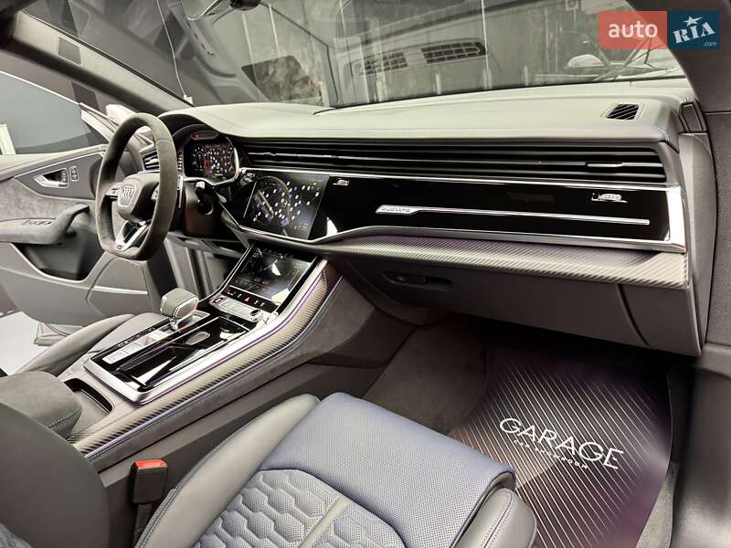 Внедорожник / Кроссовер Audi RS Q8 2025 в Киеве