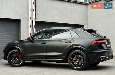 Внедорожник / Кроссовер Audi RS Q8 2024 в 