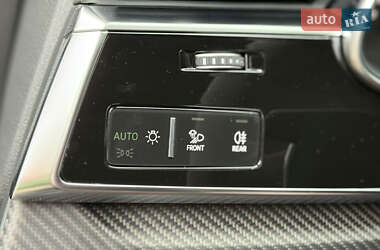 Внедорожник / Кроссовер Audi RS Q8 2024 в 