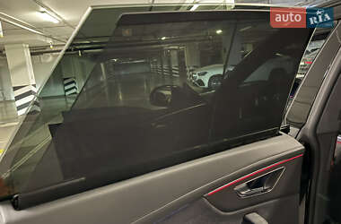 Внедорожник / Кроссовер Audi RS Q8 2024 в 