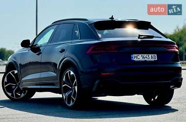 Внедорожник / Кроссовер Audi RS Q8 2021 в 
