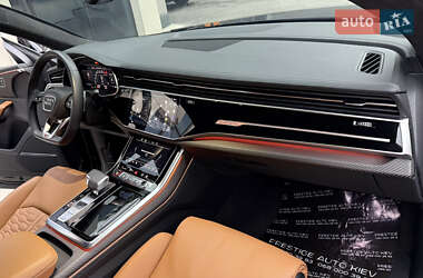 Внедорожник / Кроссовер Audi RS Q8 2020 в 