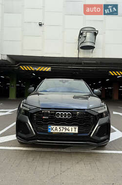 Внедорожник / Кроссовер Audi RS Q8 2020 в 