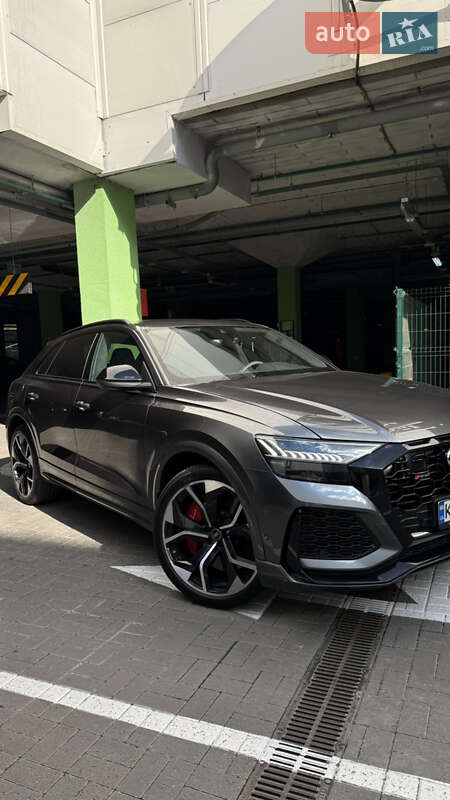 Внедорожник / Кроссовер Audi RS Q8 2020 в Киеве