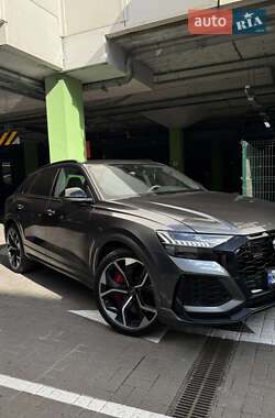 Внедорожник / Кроссовер Audi RS Q8 2020 в 