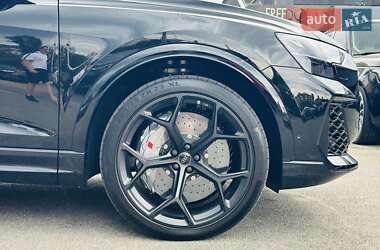 Внедорожник / Кроссовер Audi RS Q8 2025 в 