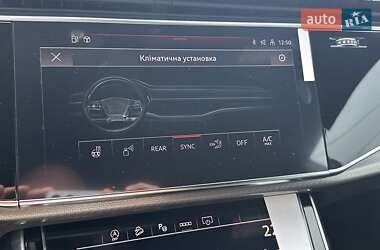 Внедорожник / Кроссовер Audi RS Q8 2025 в 