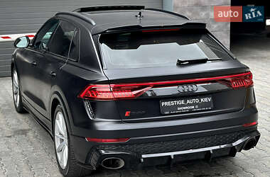 Внедорожник / Кроссовер Audi RS Q8 2020 в 