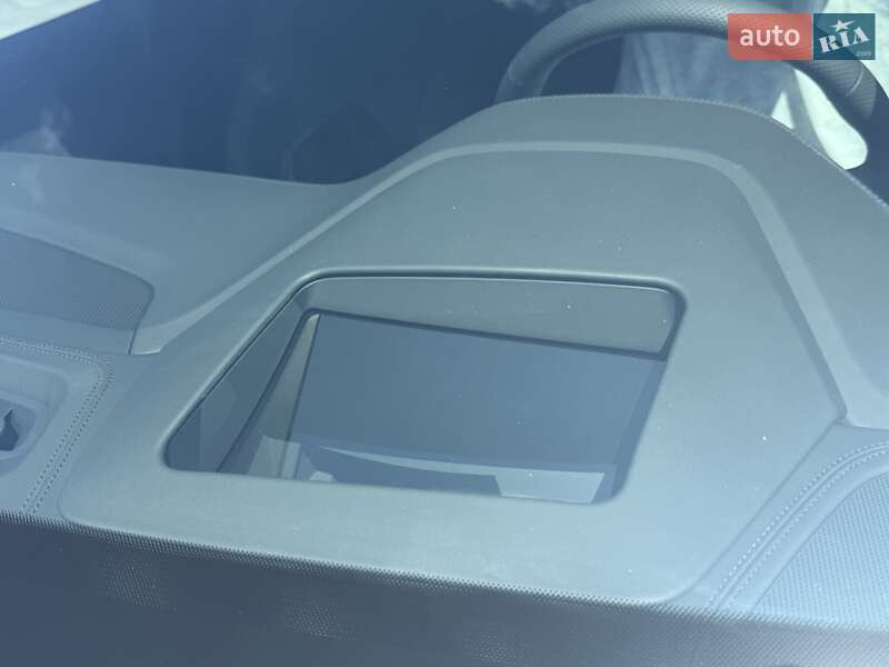 Внедорожник / Кроссовер Audi RS Q8 2025 в Киеве