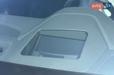 Позашляховик / Кросовер Audi RS Q8 2025 в 