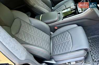 Позашляховик / Кросовер Audi RS Q8 2025 в 