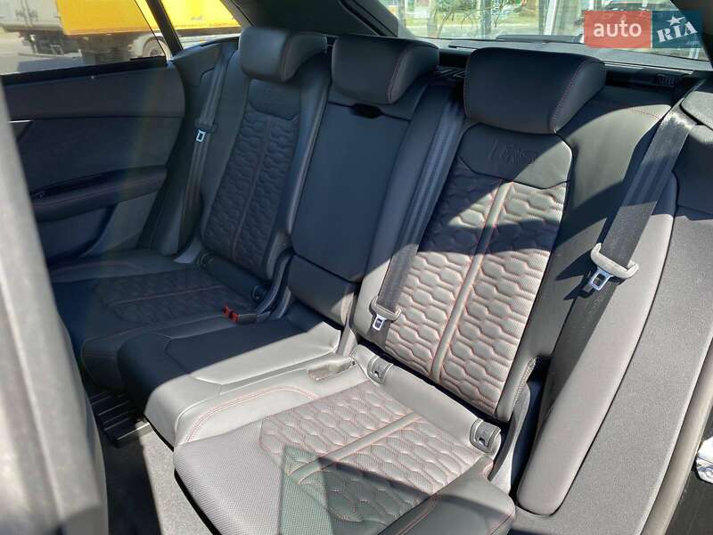 Внедорожник / Кроссовер Audi RS Q8 2025 в Днепре