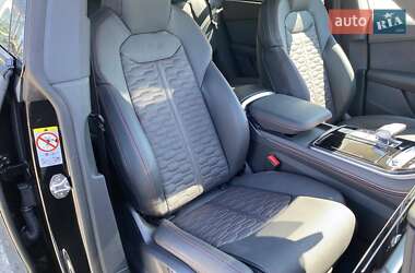 Внедорожник / Кроссовер Audi RS Q8 2025 в 