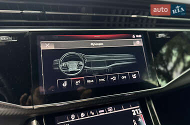 Внедорожник / Кроссовер Audi RS Q8 2021 в 