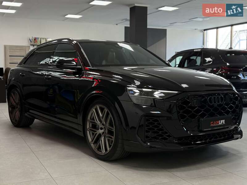 Внедорожник / Кроссовер Audi RS Q8 2024 в Тернополе