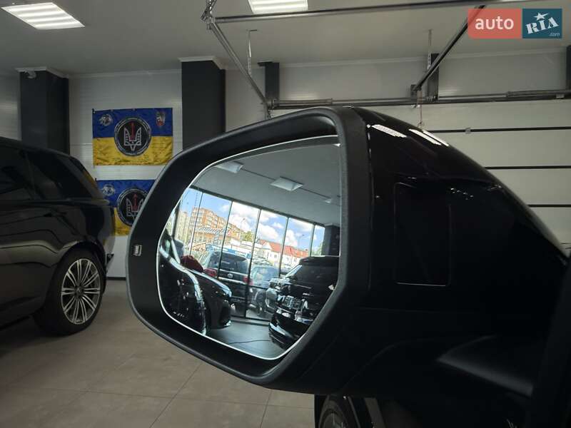 Внедорожник / Кроссовер Audi RS Q8 2024 в Тернополе
