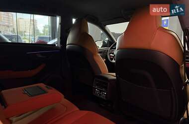 Внедорожник / Кроссовер Audi RS Q8 2024 в 