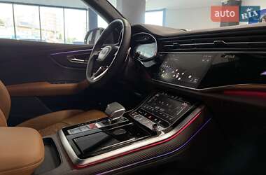 Внедорожник / Кроссовер Audi RS Q8 2024 в 