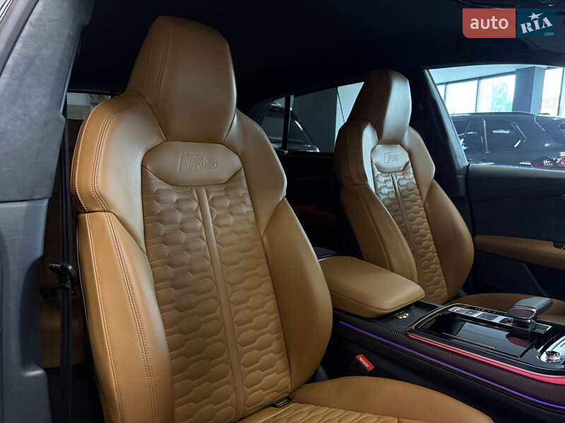 Внедорожник / Кроссовер Audi RS Q8 2024 в Тернополе