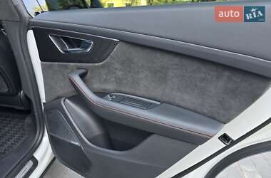 Позашляховик / Кросовер Audi RS Q8 2020 в 