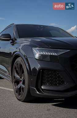 Внедорожник / Кроссовер Audi RS Q8 2021 в 